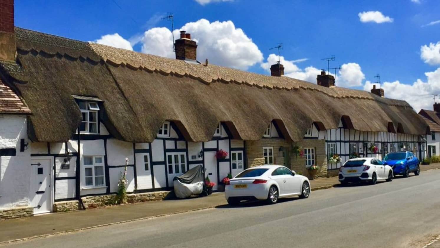 Row of cottages in Offenham parish, Worcestershire